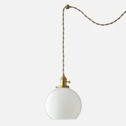 Schoolhouse Apartment Plug-In Pendant 2.25