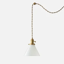 Schoolhouse Apartment Plug-In Pendant 2.25