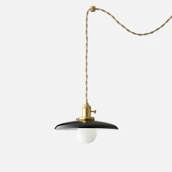 Schoolhouse Apartment Plug-In Pendant 2.25