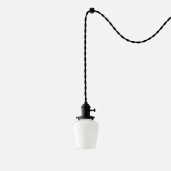 Schoolhouse Apartment Plug-In Pendant 2.25