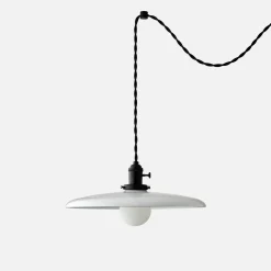 Schoolhouse Apartment Plug-In Pendant 2.25