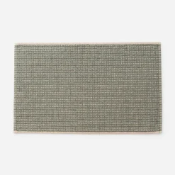 Schoolhouse Classic Cotton Bath Mat Hot