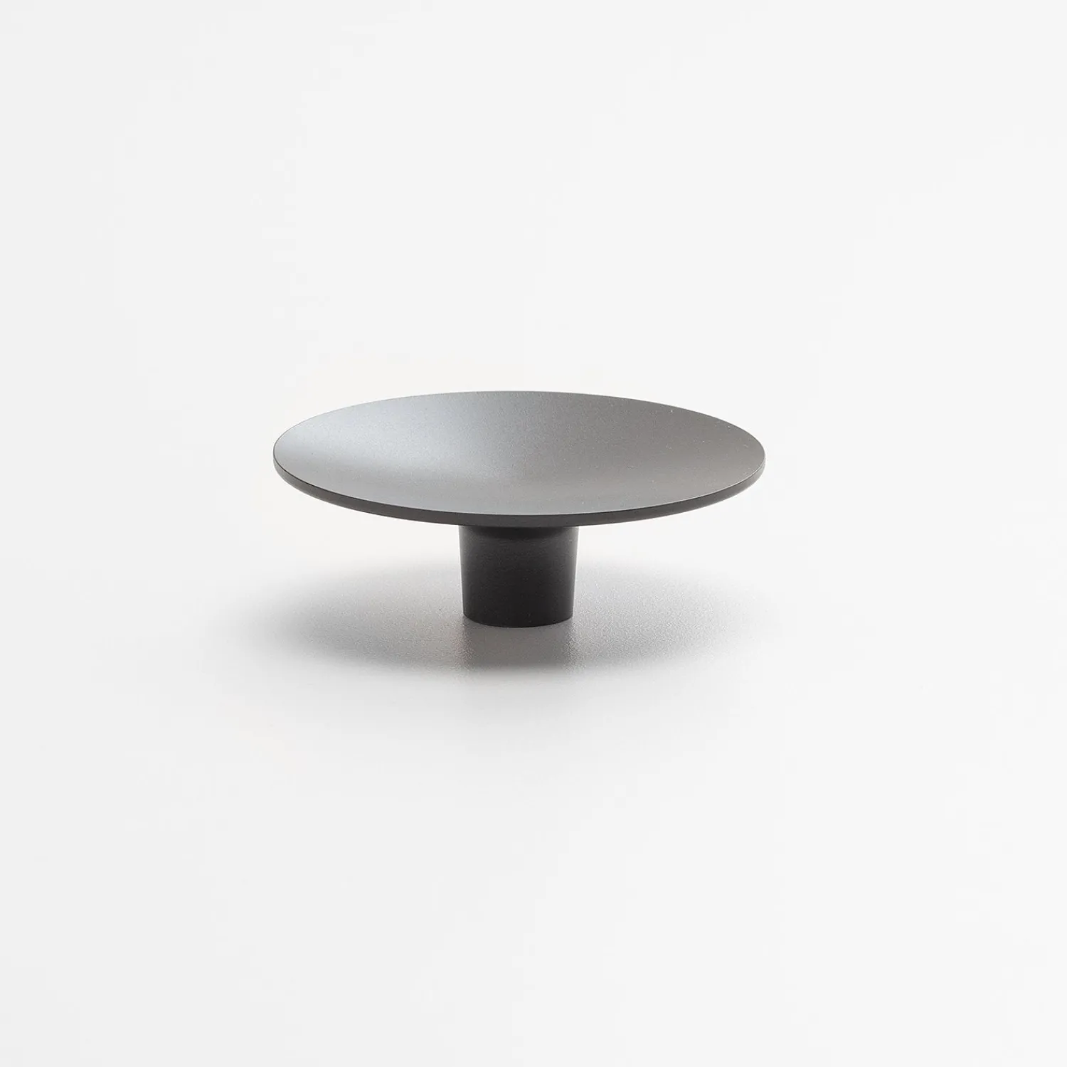 Schoolhouse Dish Knob Clearance