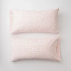 Schoolhouse Dot Percale Pillow Case, Set of 2 Fashion