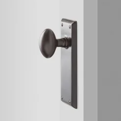 Schoolhouse Freeport Large Door Set with Egg Knob Fashion