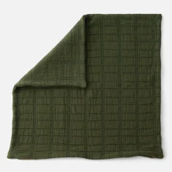 Schoolhouse Grid Stitch Pillow Hot