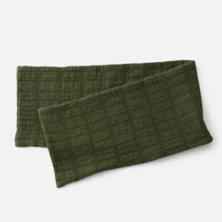 Schoolhouse Grid Stitch Pillow Hot