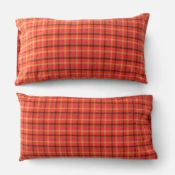 Schoolhouse Highland Flannel Pillow Case, Set of 2 Fashion