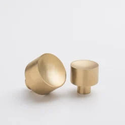 Schoolhouse Mid Century Knob Outlet