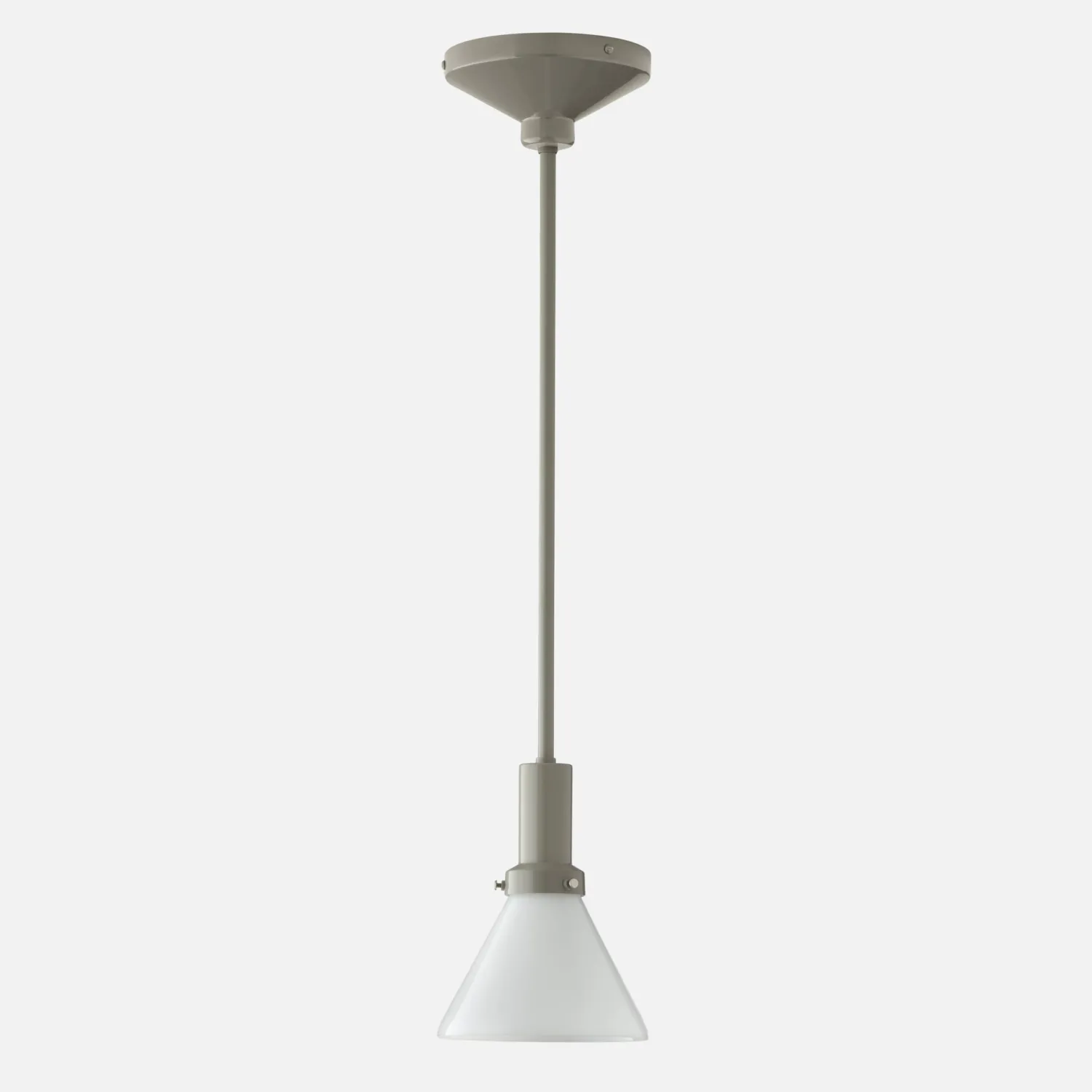 Schoolhouse Otto 2.25" Rod Pendant Best