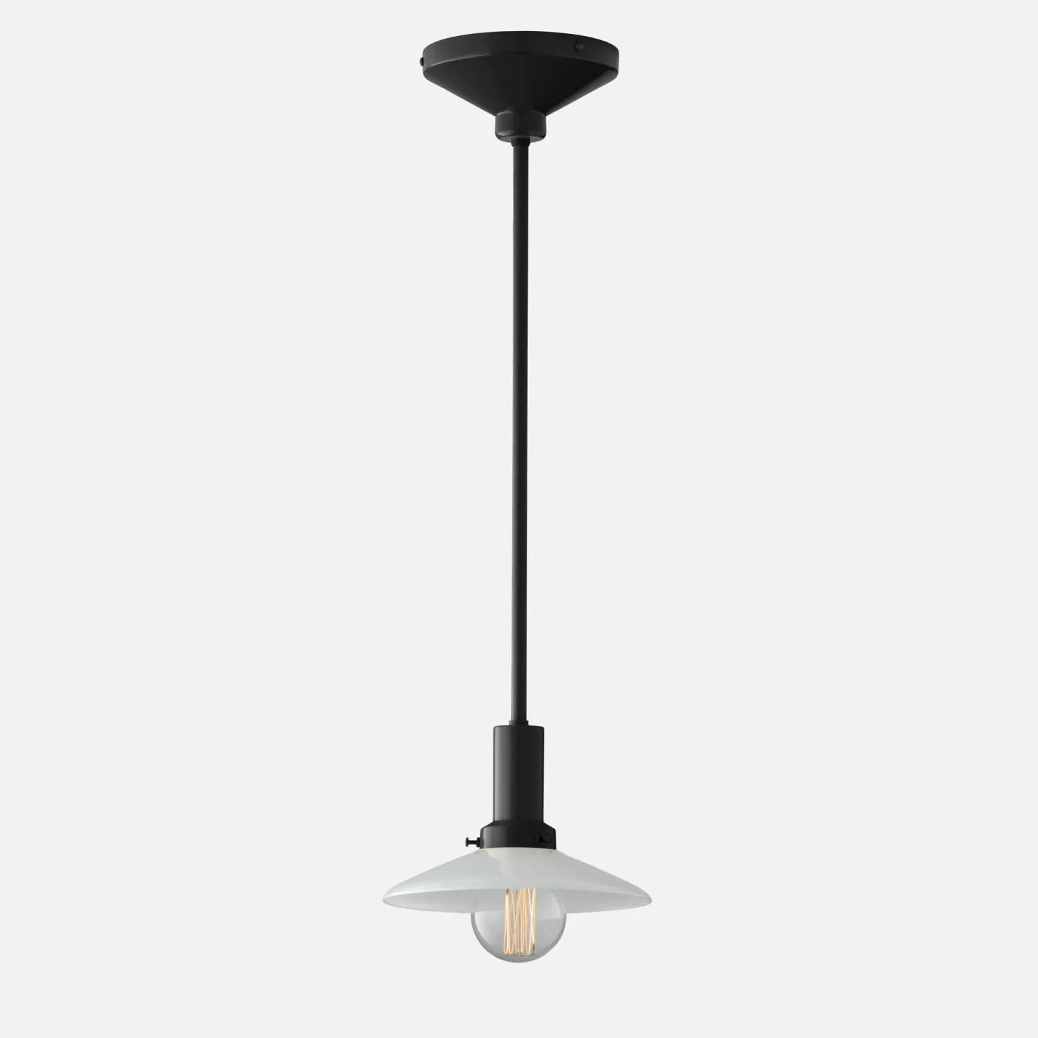 Schoolhouse Otto 2.25" Rod Pendant Best
