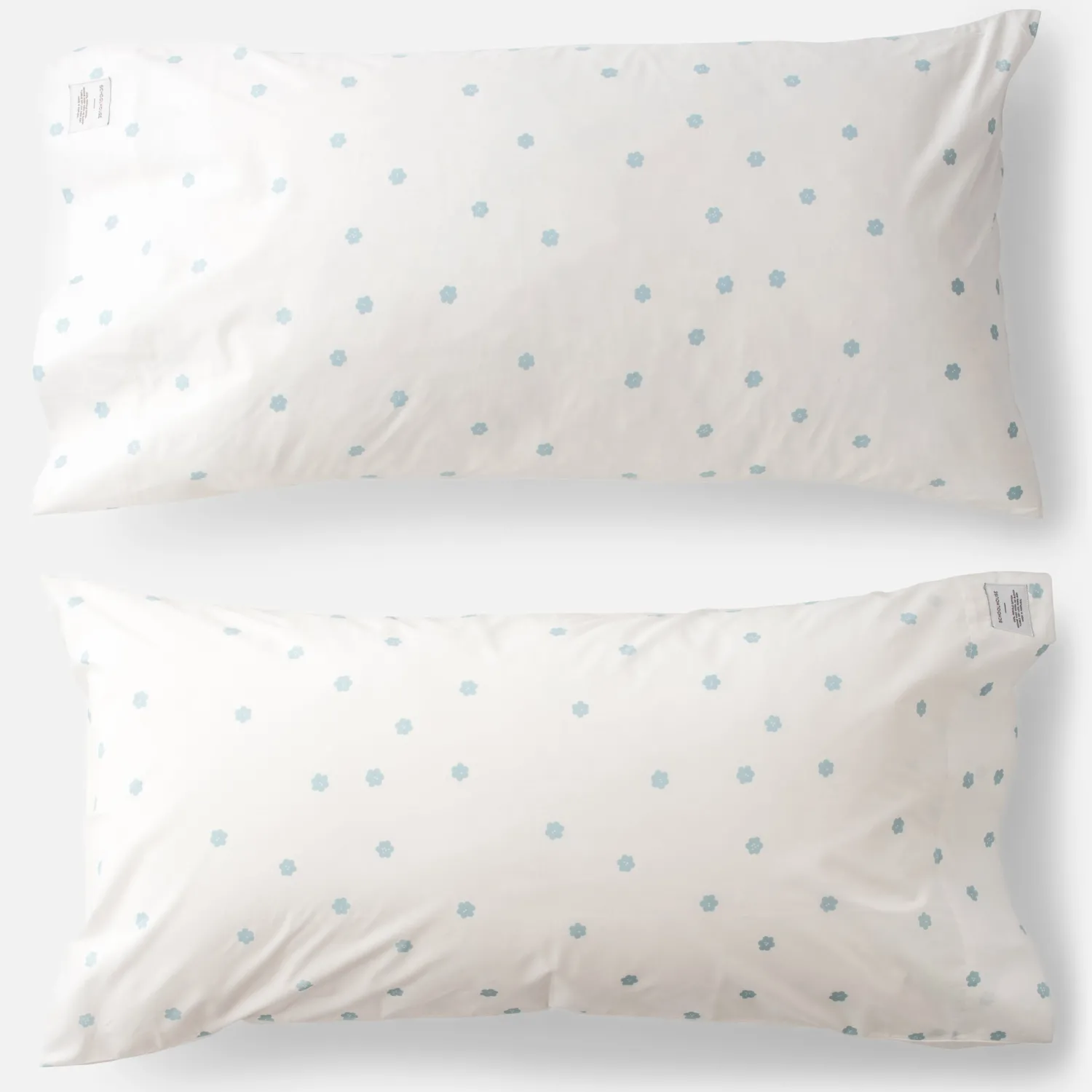 Schoolhouse Paper Flower Percale Pillow Case, Set of 2 Paper Flower Sheet - Blue New