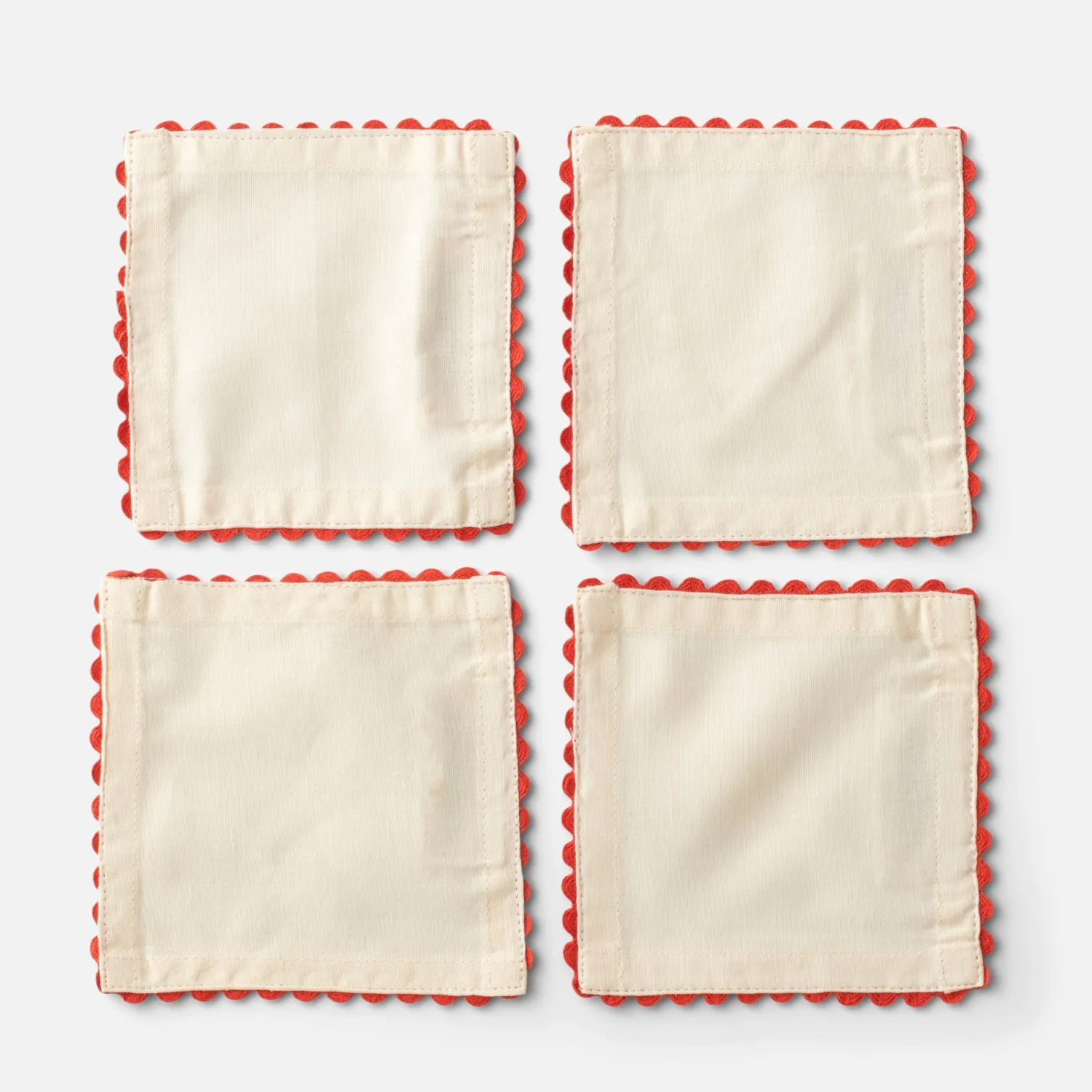 Schoolhouse Scallop Trim Cocktail Napkin, Set of 4 Clearance