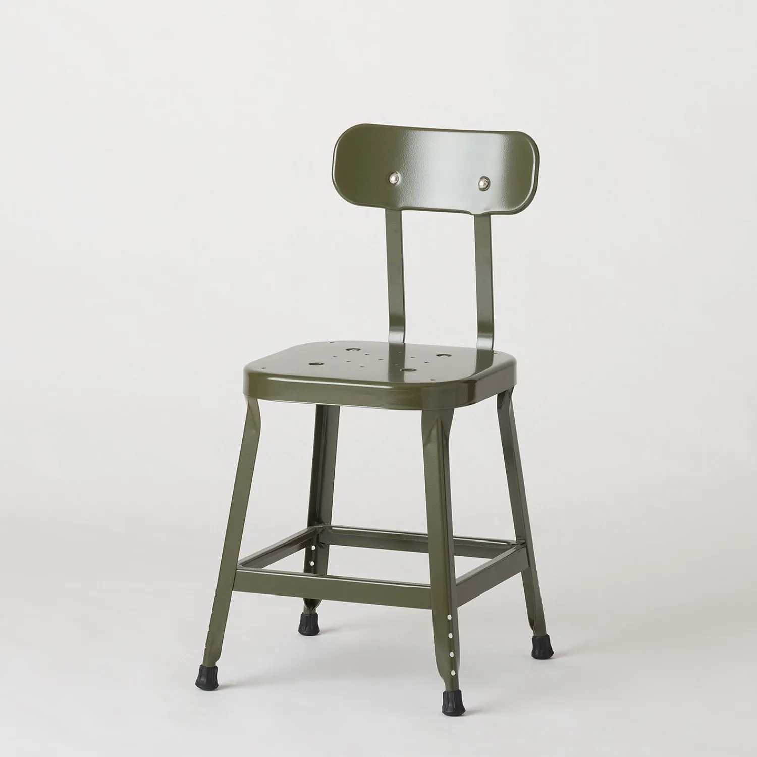 Schoolhouse Utility Stool 18" Outlet