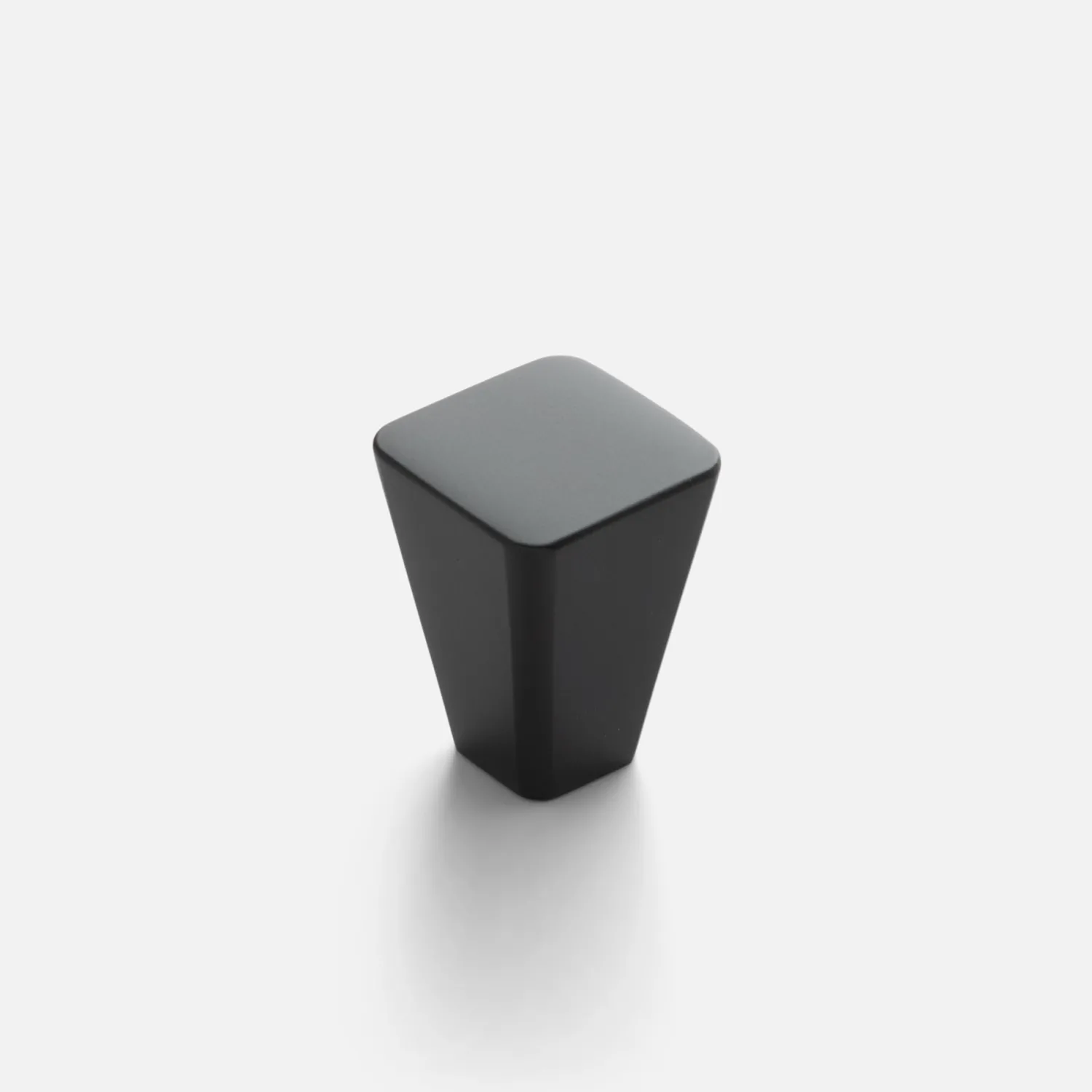 Schoolhouse Truss Knob Discount