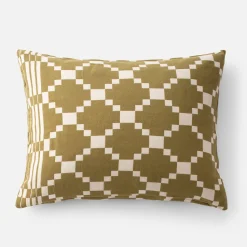 Schoolhouse Winter + Summer Cotton Pillow Sham Outlet
