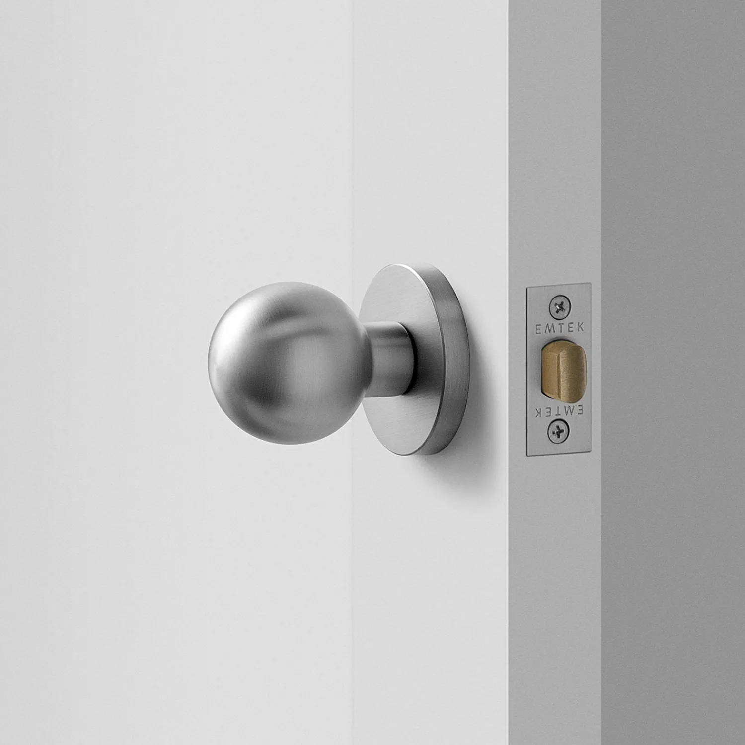Schoolhouse York Door Set with Globe Knob - Satin Nickel New