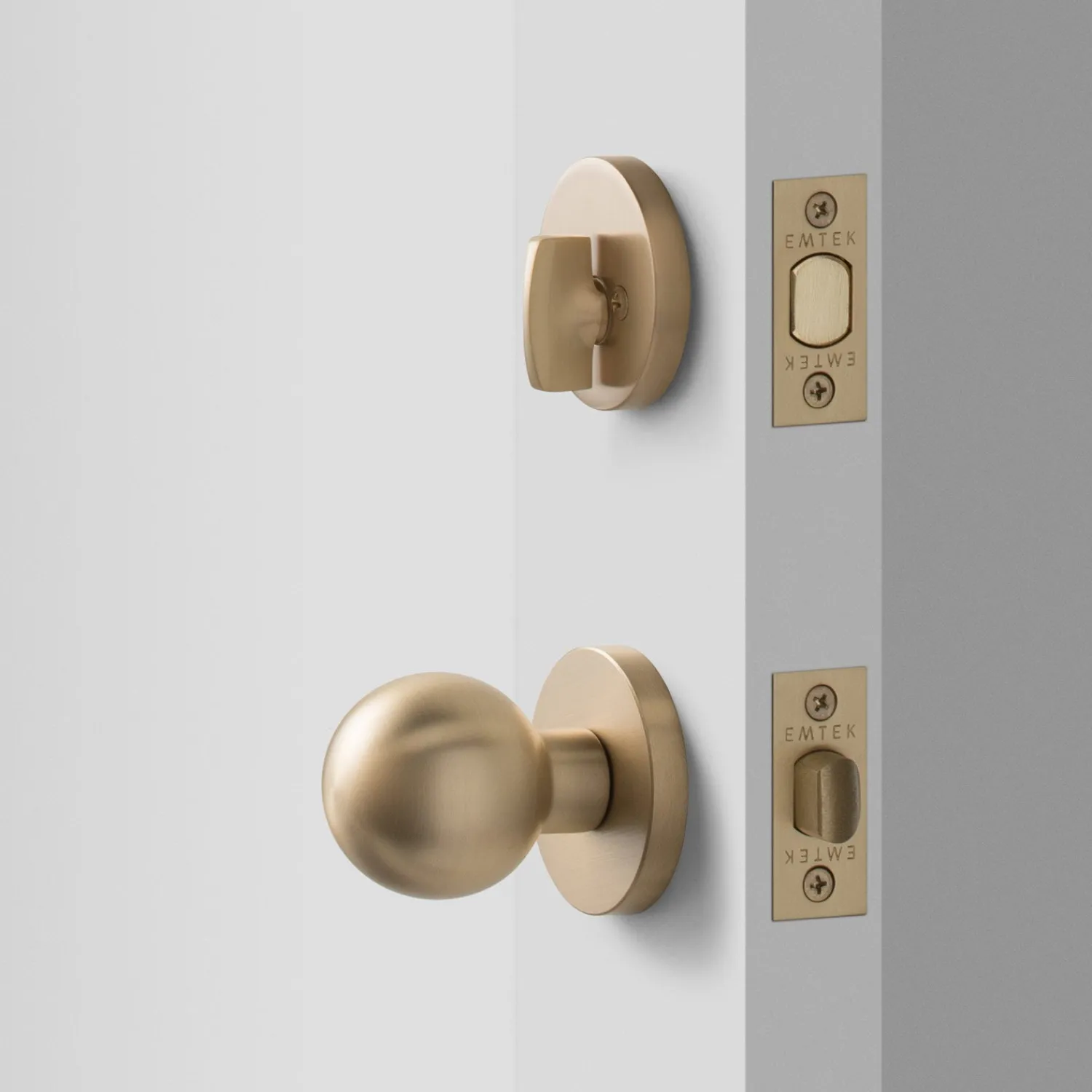 Schoolhouse York Doorset with Globe Knob + Deadbolt Sale